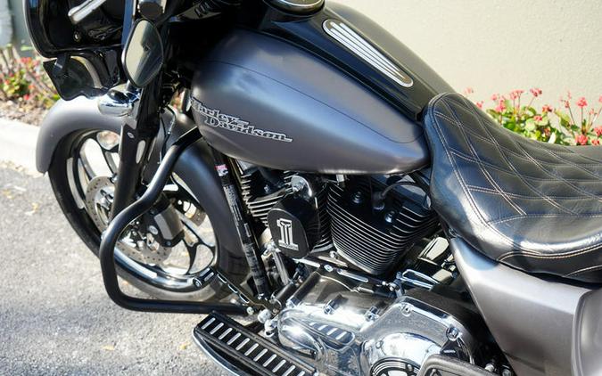 2016 Harley-Davidson® FLHXS - Street Glide® Special