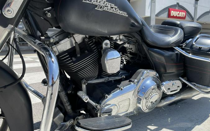 2014 Harley-Davidson® FLHXS Street Glide® Special