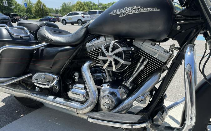 2014 Harley-Davidson® FLHXS Street Glide® Special