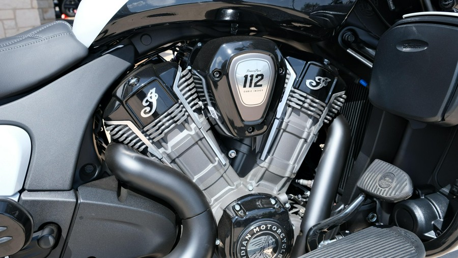 2026 INDIAN MOTORCYCLE ROADMASTER POWERPLUS DARK HORSE WITH 112 AND AUDIO PACKAGE