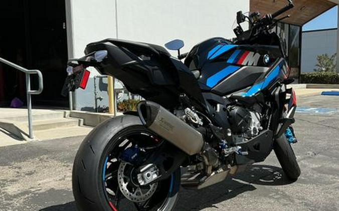 2026 BMW M 1000 XR