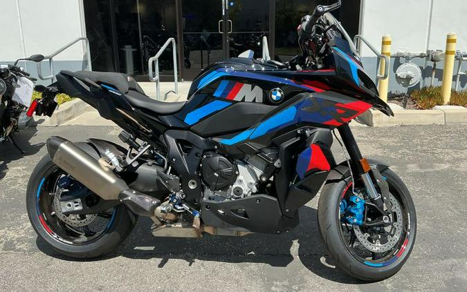 2026 BMW M 1000 XR