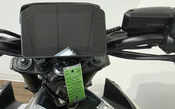 2025 Kawasaki Z900 ABS Galaxy Silver/Metallic Spark Black