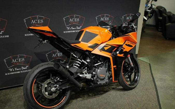 2022 KTM RC 390