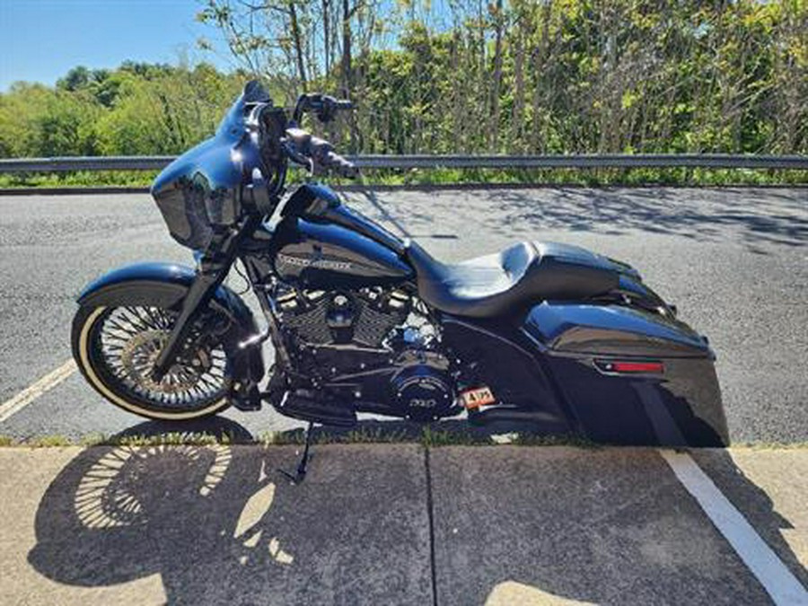 2019 Harley-Davidson Street Glide Special