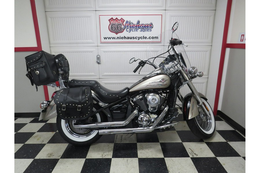 2011 Kawasaki VULCAN 900 CLASSIC L