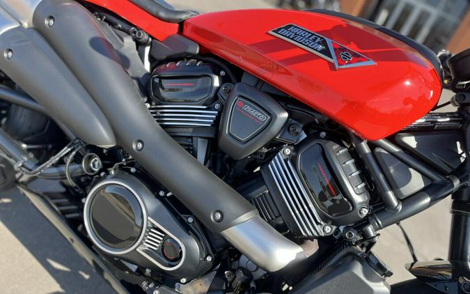 2026 Harley-Davidson® RH1250S Sportster® S Blood Orange