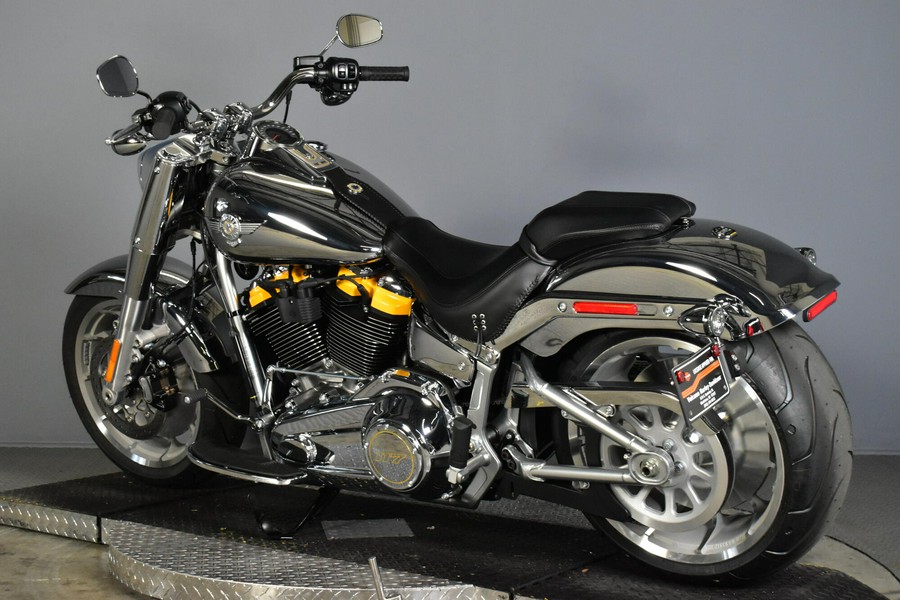 2025 Harley-Davidson Fat Boy Gray Ghost Reflection