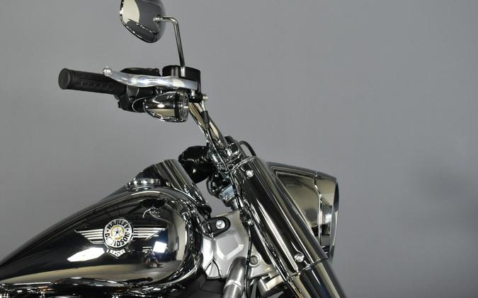 2025 Harley-Davidson Fat Boy Gray Ghost Reflection