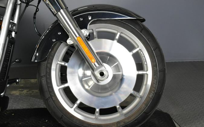 2025 Harley-Davidson Fat Boy Gray Ghost Reflection
