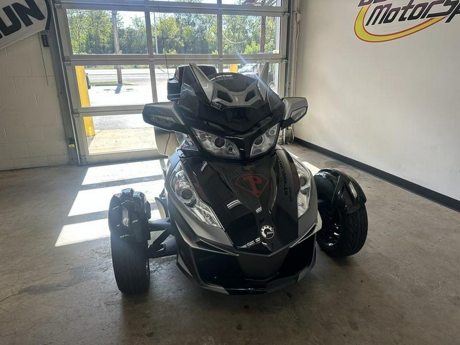 2015 Can-Am® Spyder® RT-S Special Series 6-Speed Semi-Automatic (SE6)