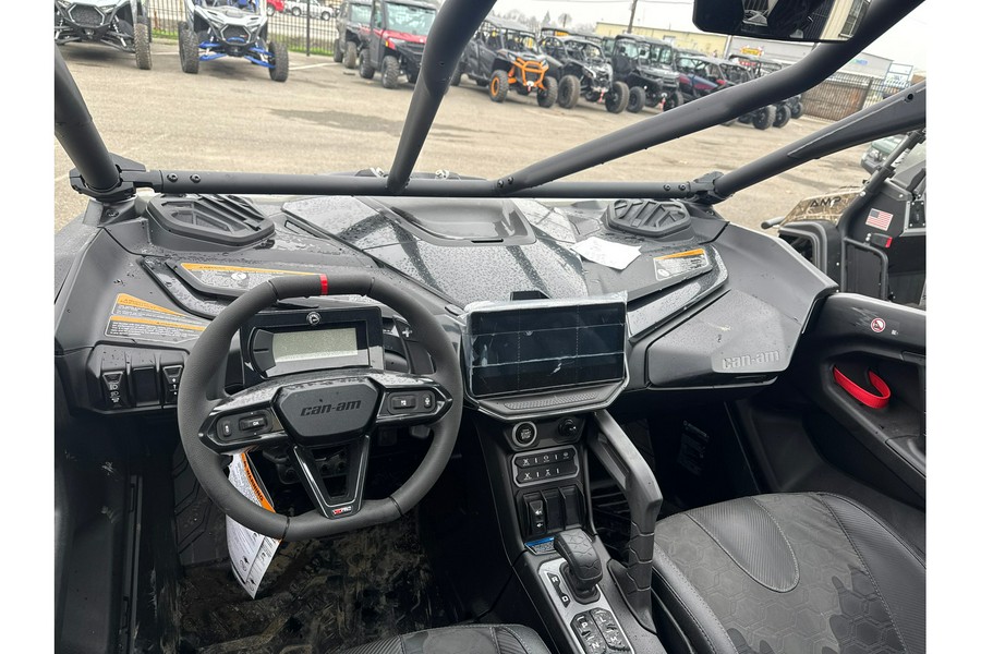 2026 Can-Am MAVERICK R XRC