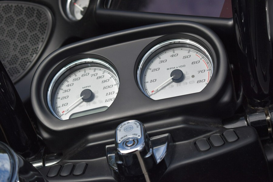 2023 Harley-Davidson Road Glide® – Modern Touring Performance