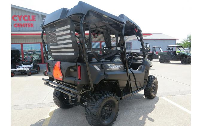 2020 PIONEER 700-4 DELUXE - Honda