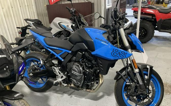 2023 Suzuki GSX 8S