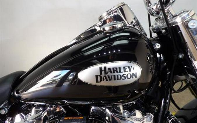 2022 Harley-Davidson Heritage Classic 114