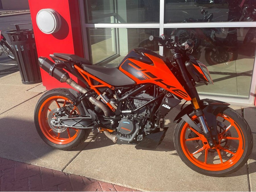 2021 KTM Duke 200