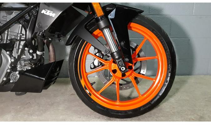 2021 Duke 200 - KTM