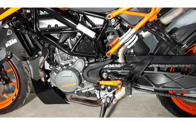 2021 Duke 200 - KTM