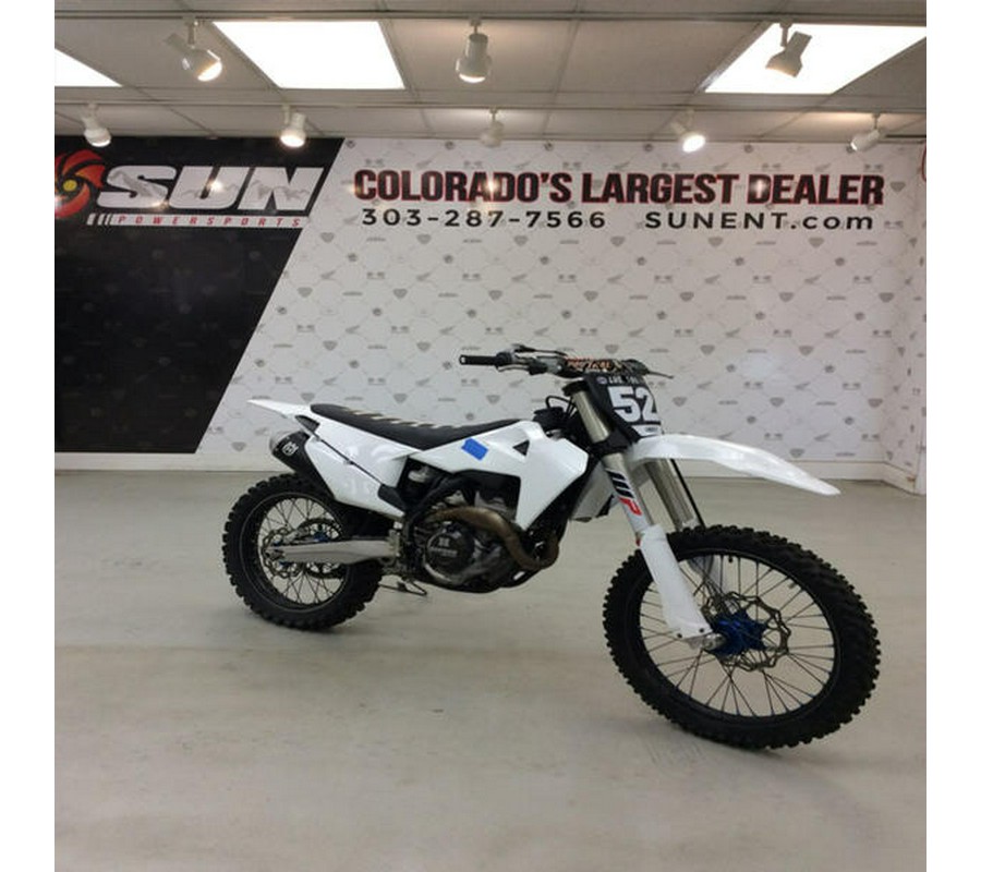 2019 Husqvarna® F2101S1