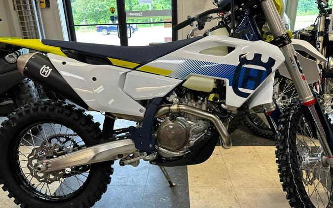 2024 Husqvarna Motorcycles FE 450