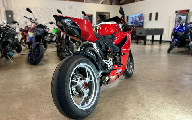 2014 Ducati Superbike 1199 Panigale