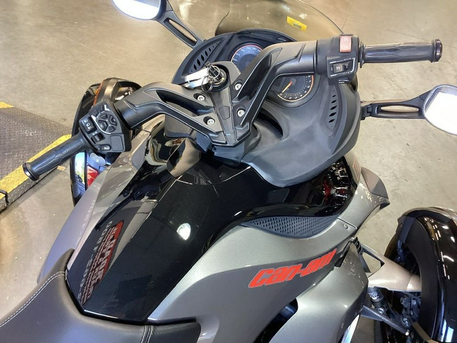 2013 Can-Am® Spyder® RS-S SE5