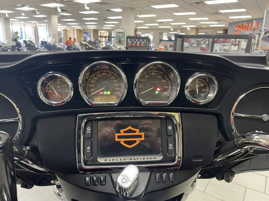 2017 Harley-Davidson® FLHTCUTG - Tri Glide® Ultra