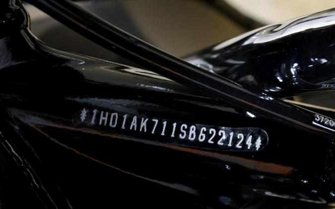 2025 Harley-Davidson Street Glide Ultra Grand American Touring FLHXU