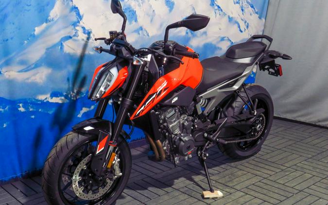 2024 KTM 790 Duke