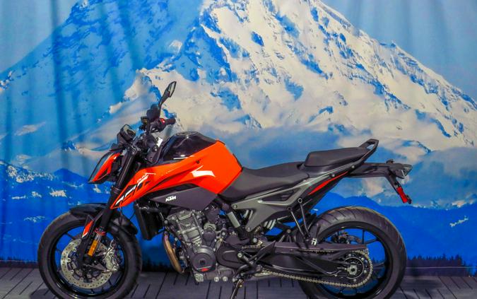 2024 KTM 790 Duke