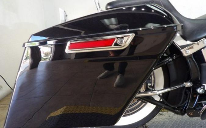 2015 Harley-Davidson Softail® Deluxe