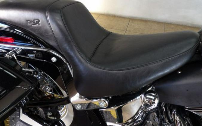2015 Harley-Davidson Softail® Deluxe