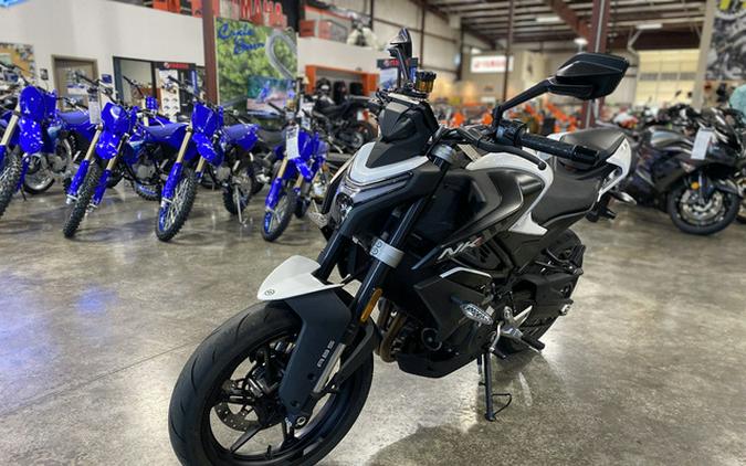 2024 CFMOTO 450NK