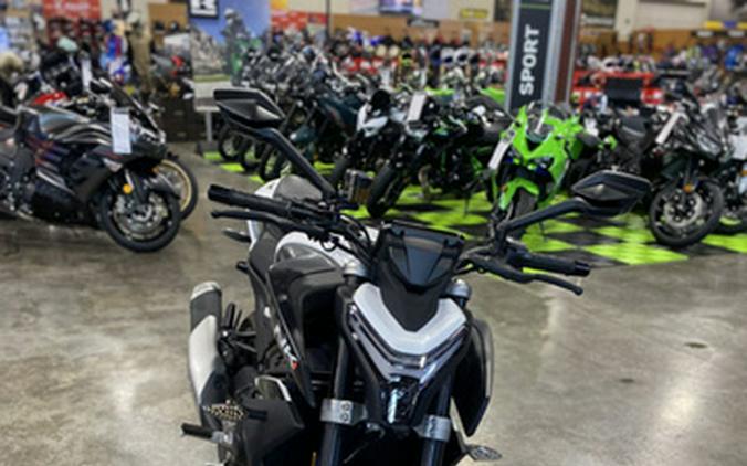 2024 CFMOTO 450NK