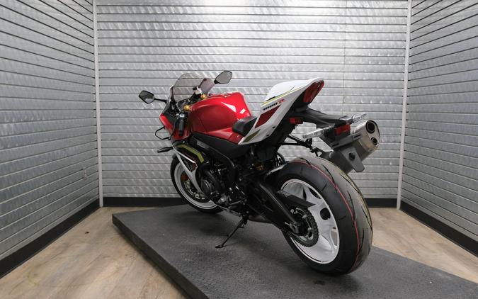 2027 SUZUKI GSX-R1000RS 4OTH ANNIVESARY EDITION
