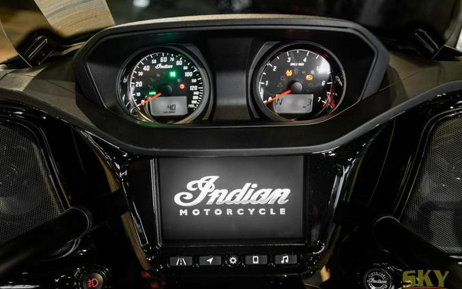 2023 Indian Motorcycle® Pursuit Dark Horse with Premium Package Icon Quartz Gray