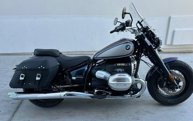 2022 BMW R 18 Classic 719 Galaxy Dust Metallic/Titan Silver 2 Metallic