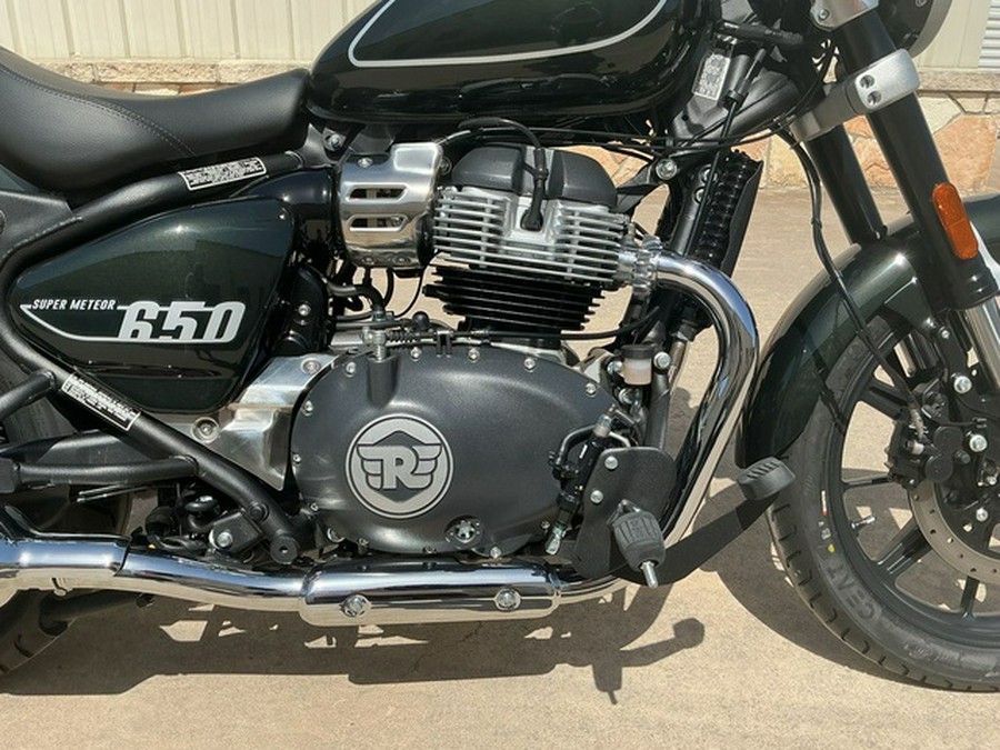 2026 Royal Enfield Super Meteor 650 Interstellar Green 650