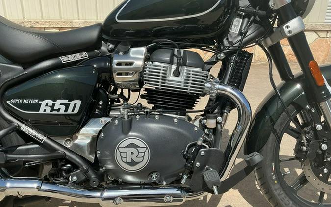 2026 Royal Enfield Super Meteor 650 Interstellar Green 650