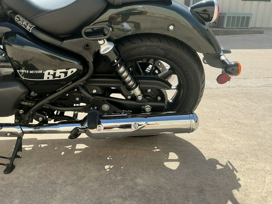 2026 Royal Enfield Super Meteor 650 Interstellar Green 650
