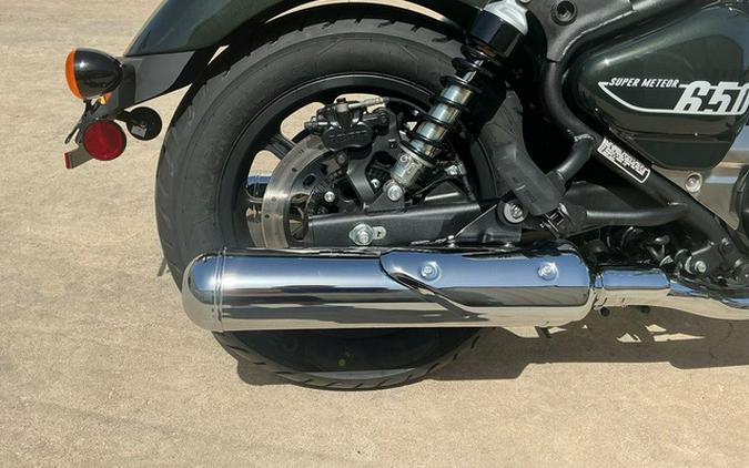 2026 Royal Enfield Super Meteor 650 Interstellar Green 650