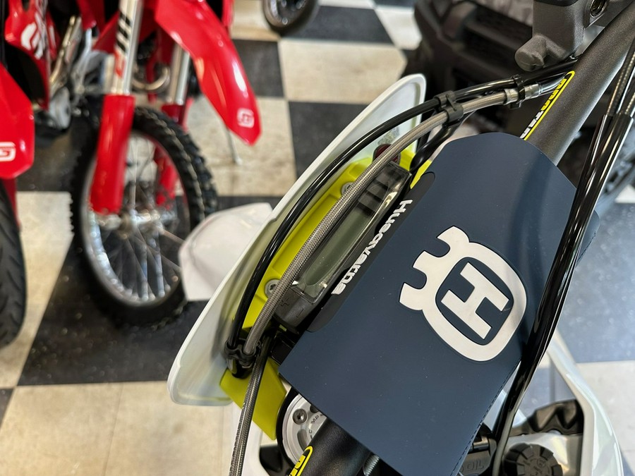 2024 Husqvarna Motorcycles TE 150