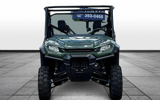 2023 Honda® Pioneer 1000-6 Deluxe Crew