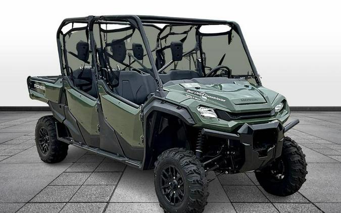 2023 Honda® Pioneer 1000-6 Deluxe Crew