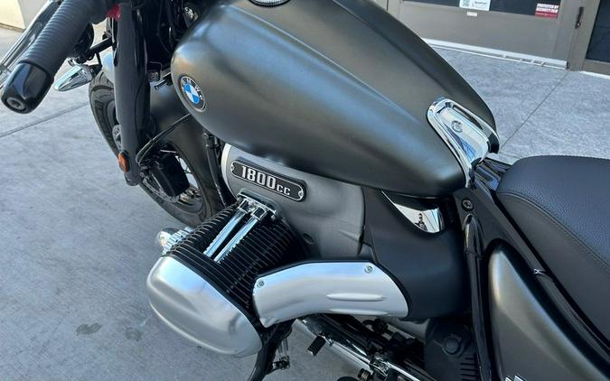 2022 BMW R 18 Classic Manhattan Metallic Matte