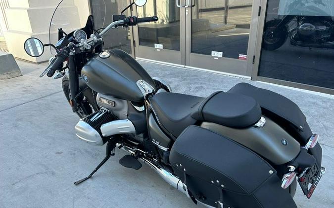 2022 BMW R 18 Classic Manhattan Metallic Matte