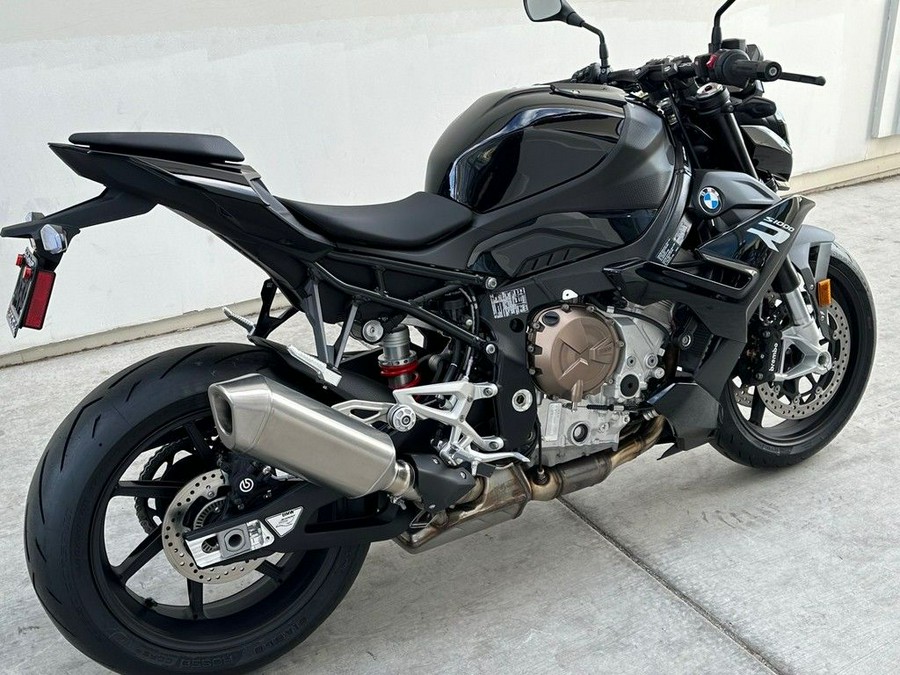 2024 BMW S 1000 R Black Storm Metallic