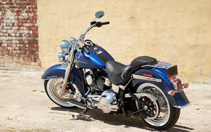 2016 Harley-Davidson Softail® Deluxe