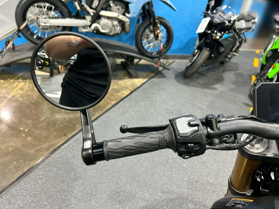 2026 Suzuki GSX-8TT